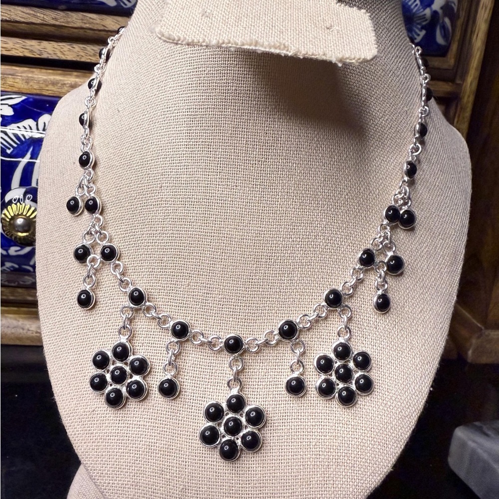 Elegant Black and Silver Necklace